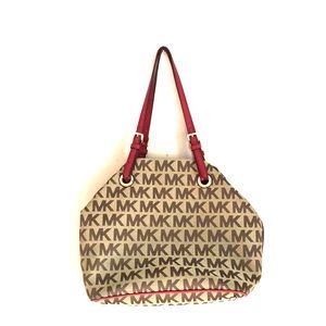 Michael kors purse